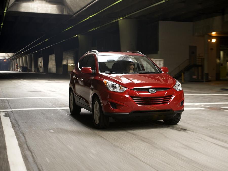 Hyundai Tucson 2010 года  (US) (фото 6 из 16)